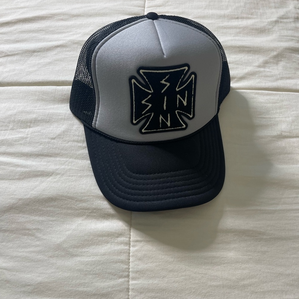 Black hat